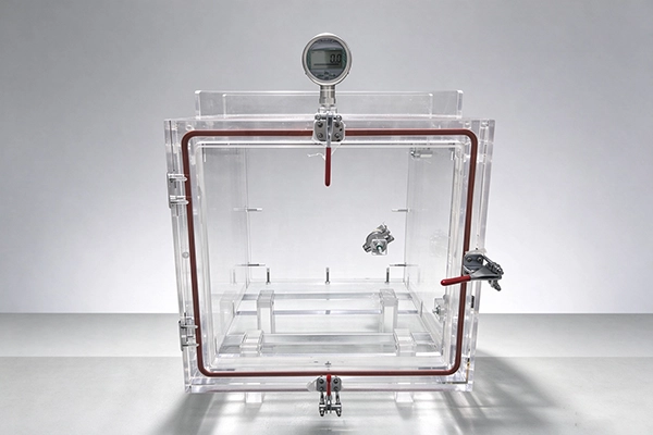 Acrylic Vacuum Chamber With Pump 2